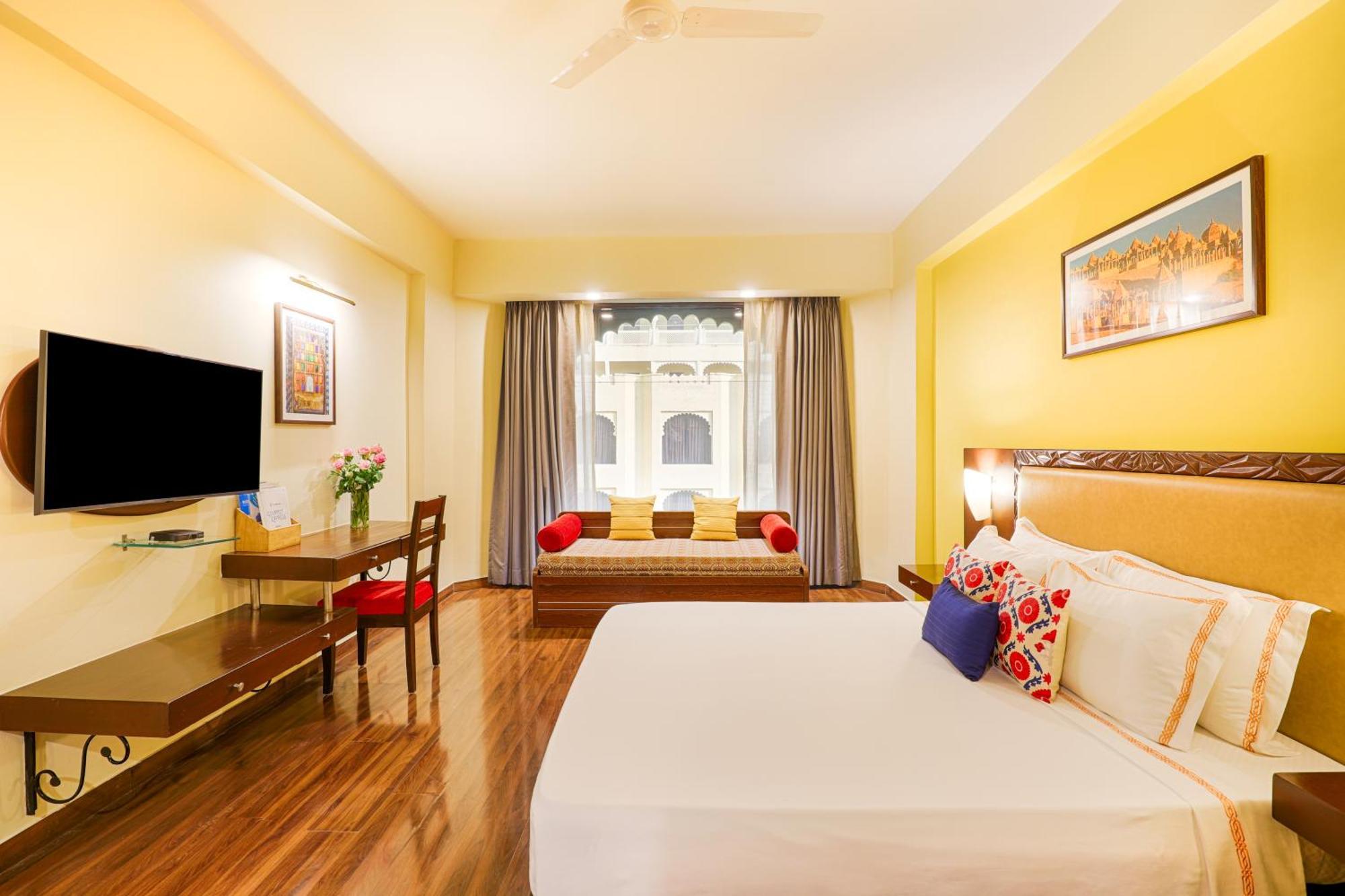 Club Mahindra Udaipur Hotel Buitenkant foto