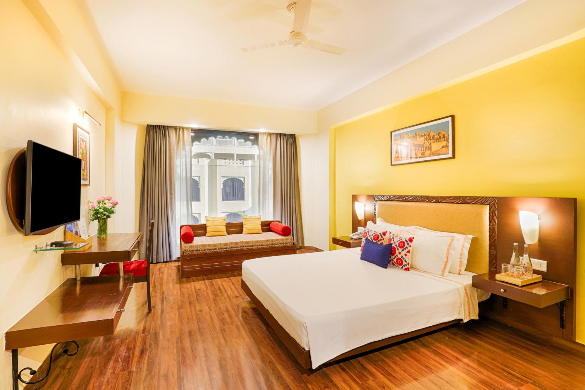 Club Mahindra Udaipur Hotel Buitenkant foto